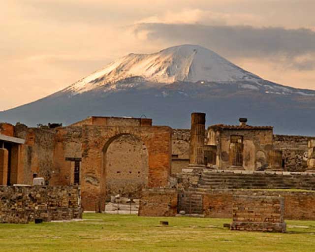 Pompeii & Vesuvius 2