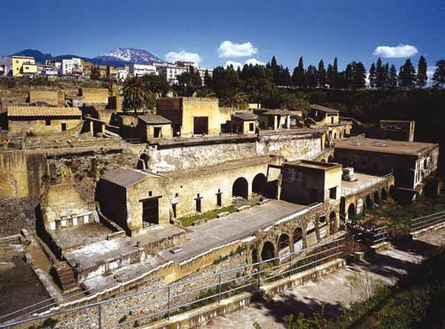Pompeii & Herculaneum 8
