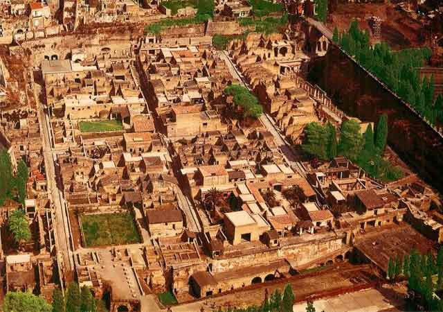 Pompeii & Herculaneum 1